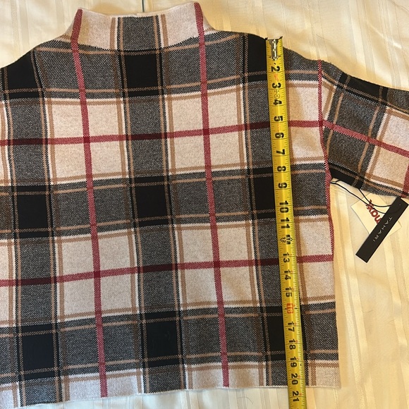 Tahari Mock Sweater w/Matching Headband - Picture 11 of 15